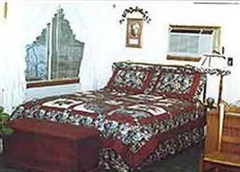 Lakeshore Bed & Breakfast 인디언포인트 외부 사진